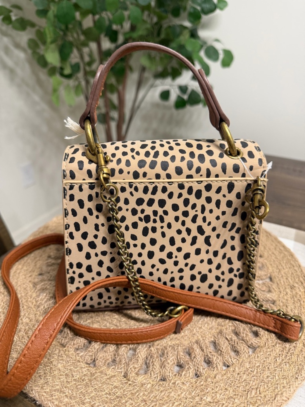 Universal Thread Beige and Black Leopard-Print Mini Satchel - Picture 2 of 11